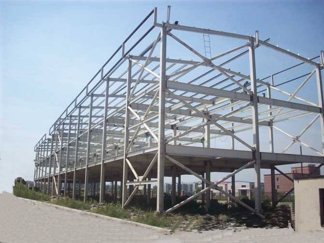 梅河口网架加工之眼跳岩对管桁架的影响